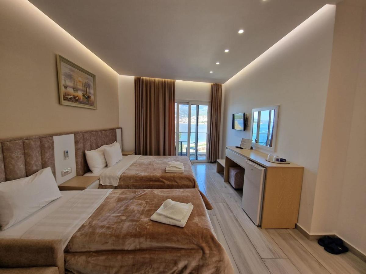 Отель Seaside 3*
